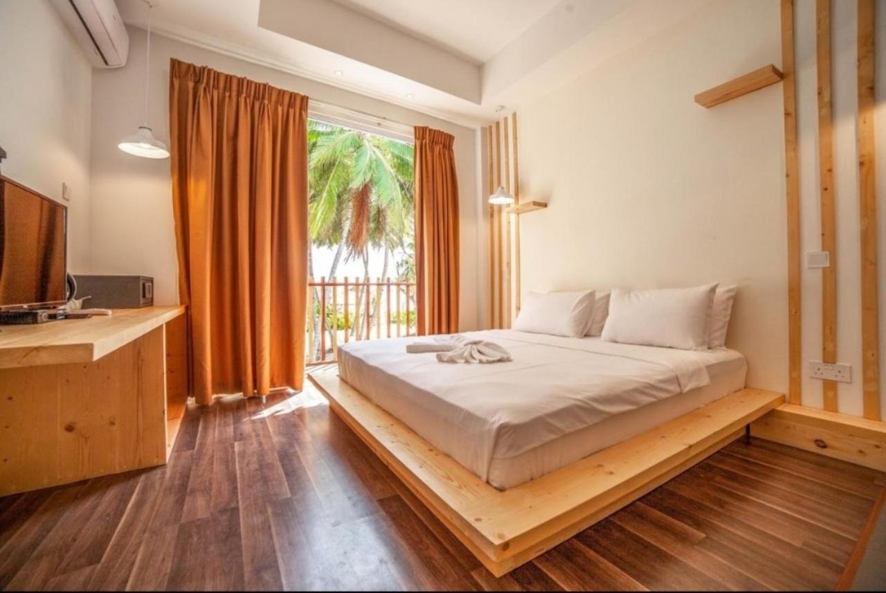 Portia Hotel & Spa Dhiffushi Exterior foto