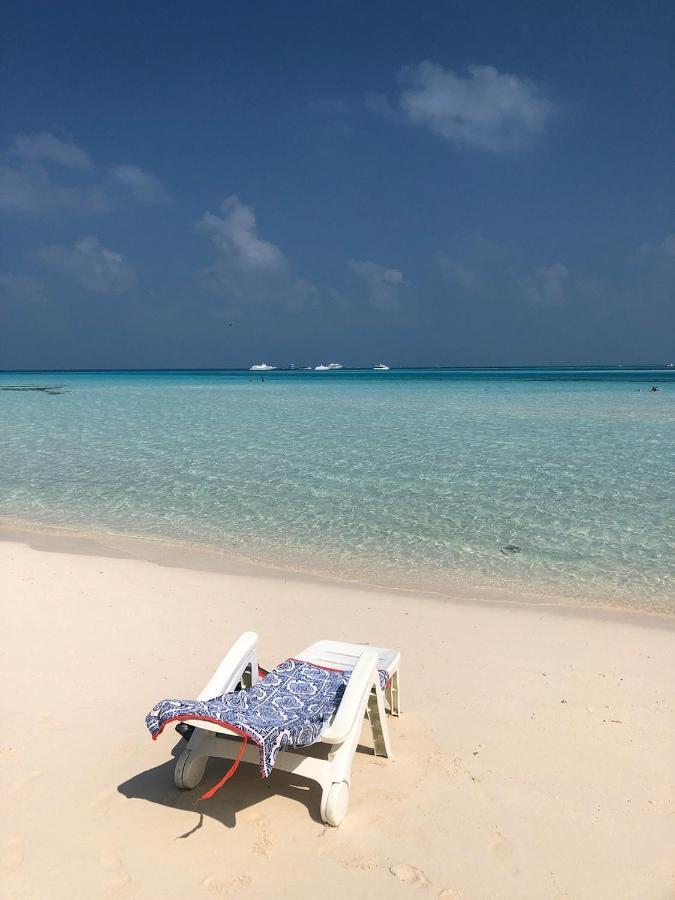 Portia Hotel & Spa Dhiffushi Exterior foto