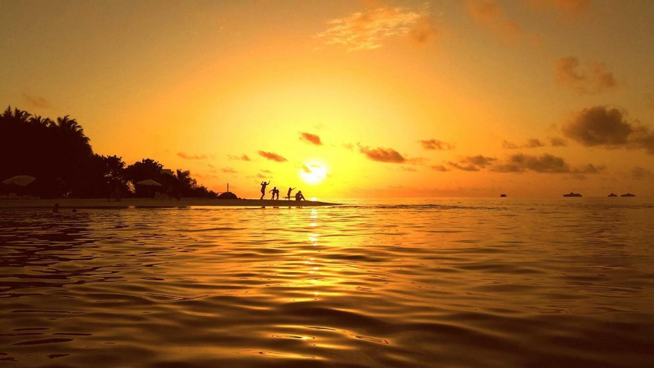 Portia Hotel & Spa Dhiffushi Exterior foto